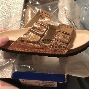 New authentic Birkenstock Arizona